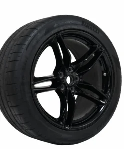 Ferrari 812 Tyres (Pirelli) + Rims Set Black OEM 324158 324159