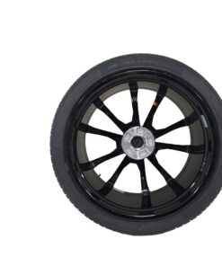 Lamborghini Urus Pirelli Tyres 23 Inch