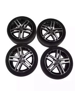 Mercedes Benz V-Class W447 19 inch Rims with Continental Tyres White OEM A4474014500