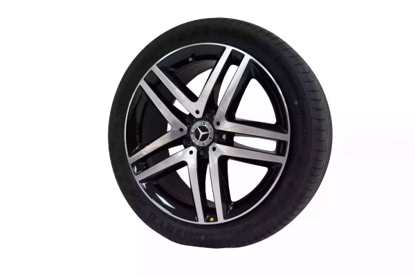 Mercedes Benz V-Class W447 19 inch Rims with Continental Tyres White OEM A4474014500