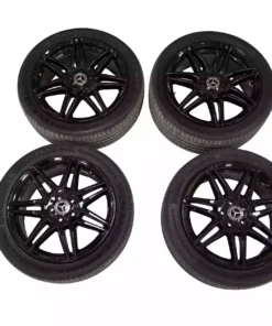 Mercedes Benz V-Class W447 AMG 19 inch Rims with Continental Tyres Black OEM A4474015100