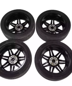 Mercedes Benz V-Class W447 AMG 19 inch Rims with Continental Tyres Black OEM A4474015100
