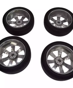 ROLLS ROYCE CULLINAN 21 Factory Wheels Silver