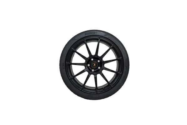 Lamborghini Urus Pirelli Tyres 23 Inch Black OEM 4ML601025DC - 4ML601025DD for sale in dubai2