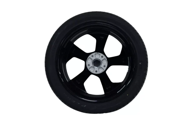 Bentley Bentayga Wheels Tyres Black OEM 36A601025 for sale in dubai 04