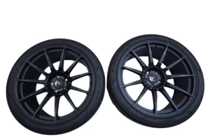 Lamborghini Urus 23 Wheels Rims with Pirelli Tyres Black OEM 4ML601025DC 4ML601025DD for sale in dubai 01