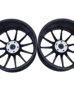 Lamborghini Urus 23 Wheels Rims with Pirelli Tyres Black OEM 4ML601025DC 4ML601025DD for sale in dubai 04