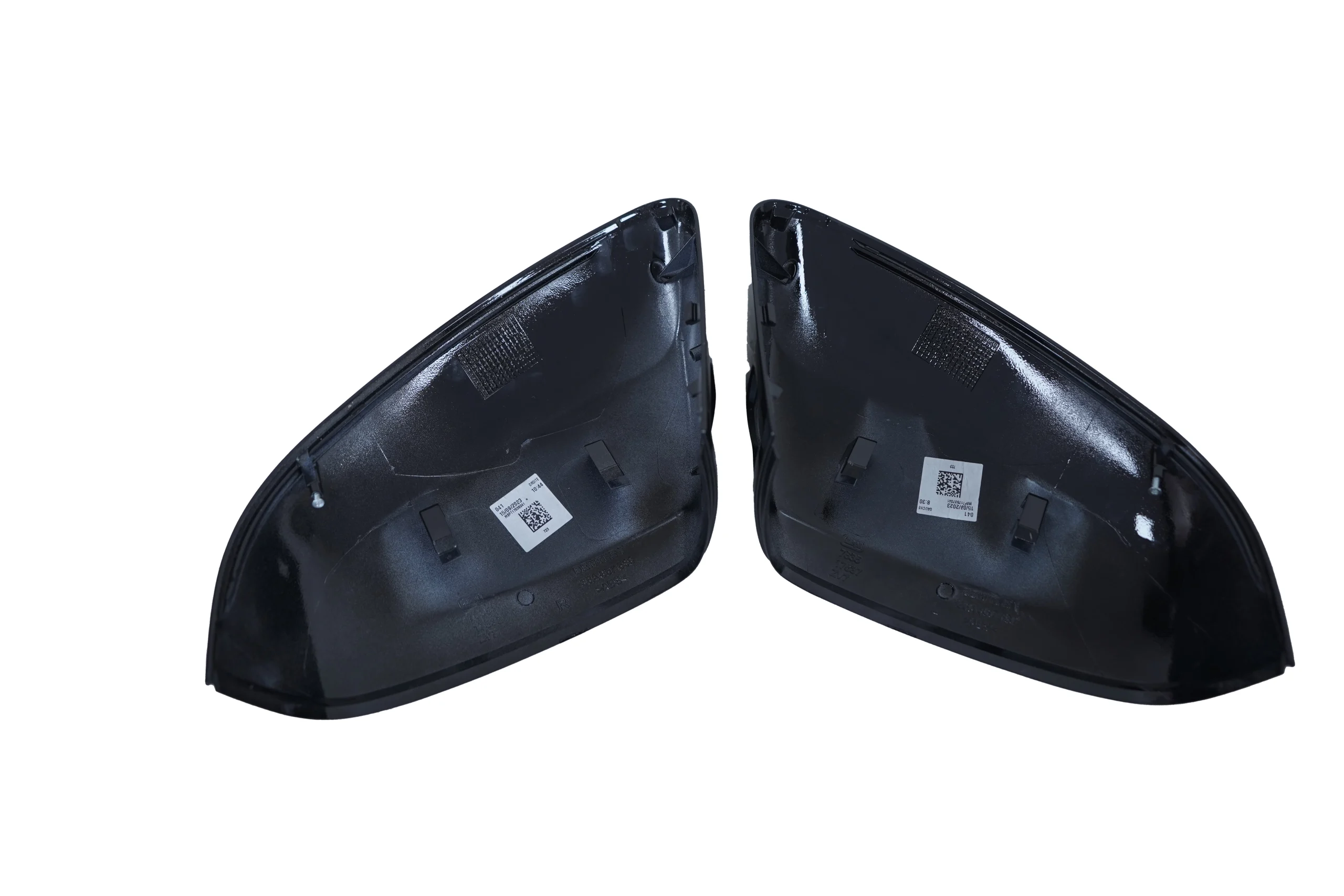 Bentley Bentayga Mirror Cover Caps LH + RH Gloss Black For sale in Dubai (4)
