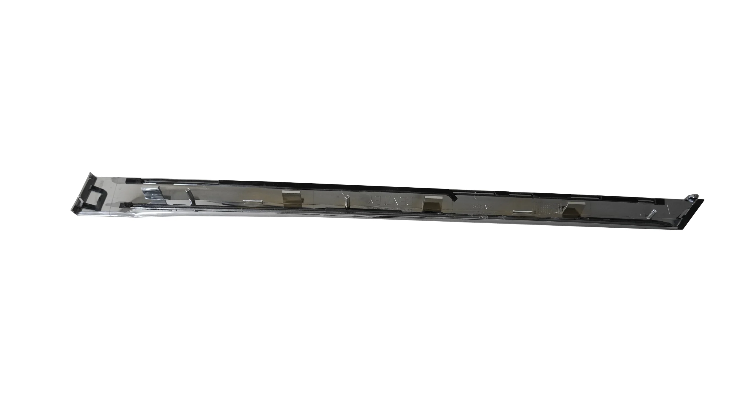 Continental GTC Rear Right Quarter Panel Chrome Trim Molding Silver OEM 3SD853536 for sale in Dubai 02