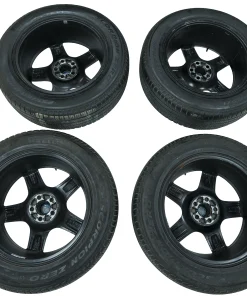Land Rover Pirelli Tyres Defender Set Black & Blue OEM L8B2-1007-JA for sale in Dubai (2)