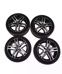 Mercedes Benz V-Class W447 19 inch Rims with Continental Tyres White OEM A44740145001